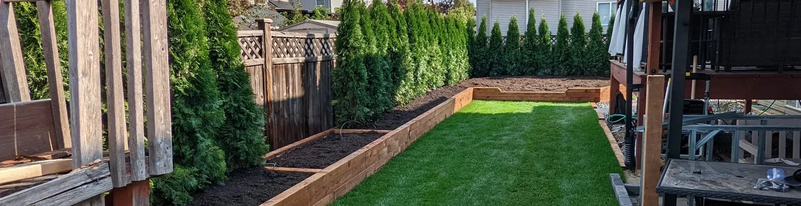 woodplanterwithcedars