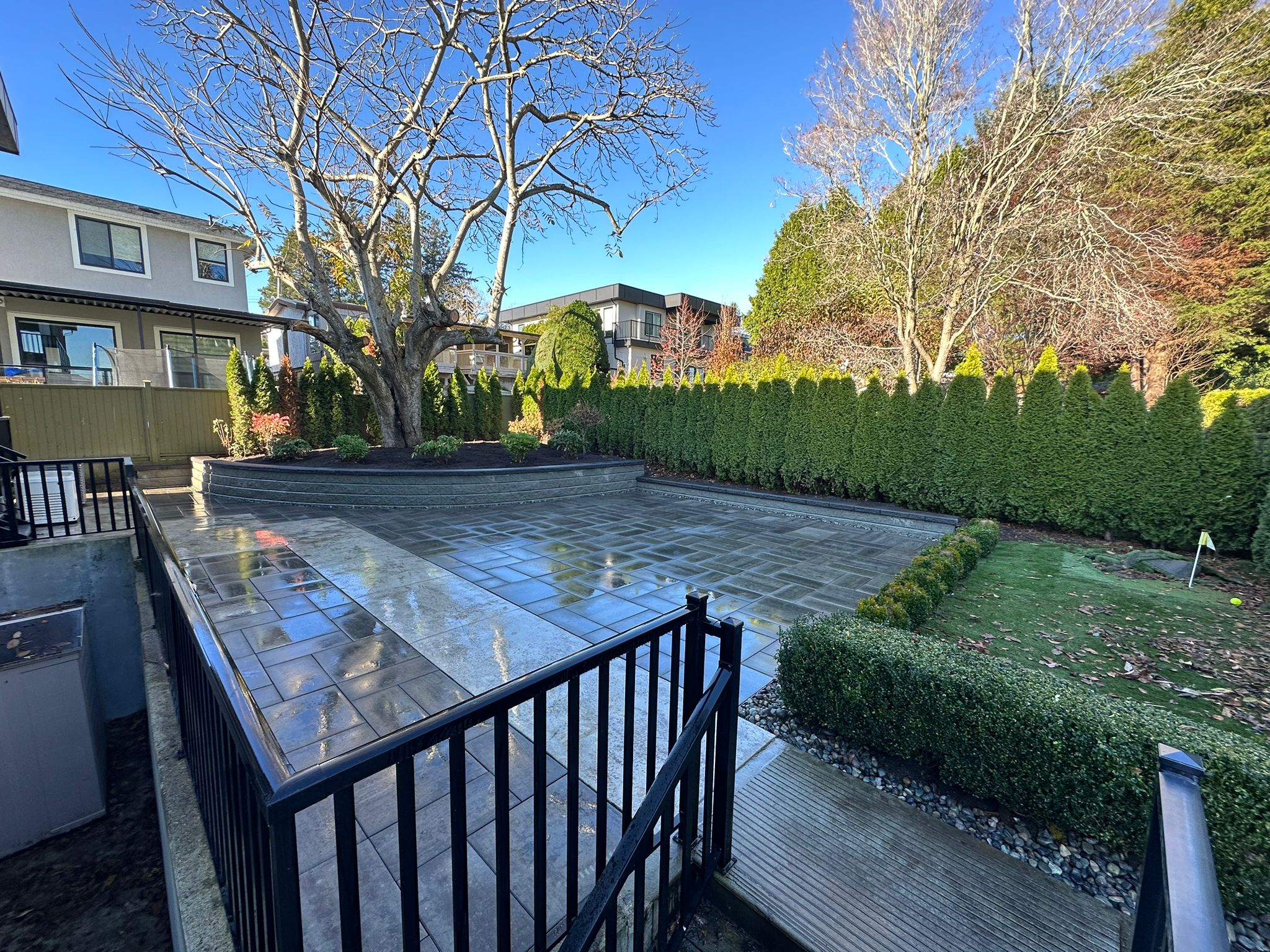 slab patio in white rock installed by atkinson landscaping
